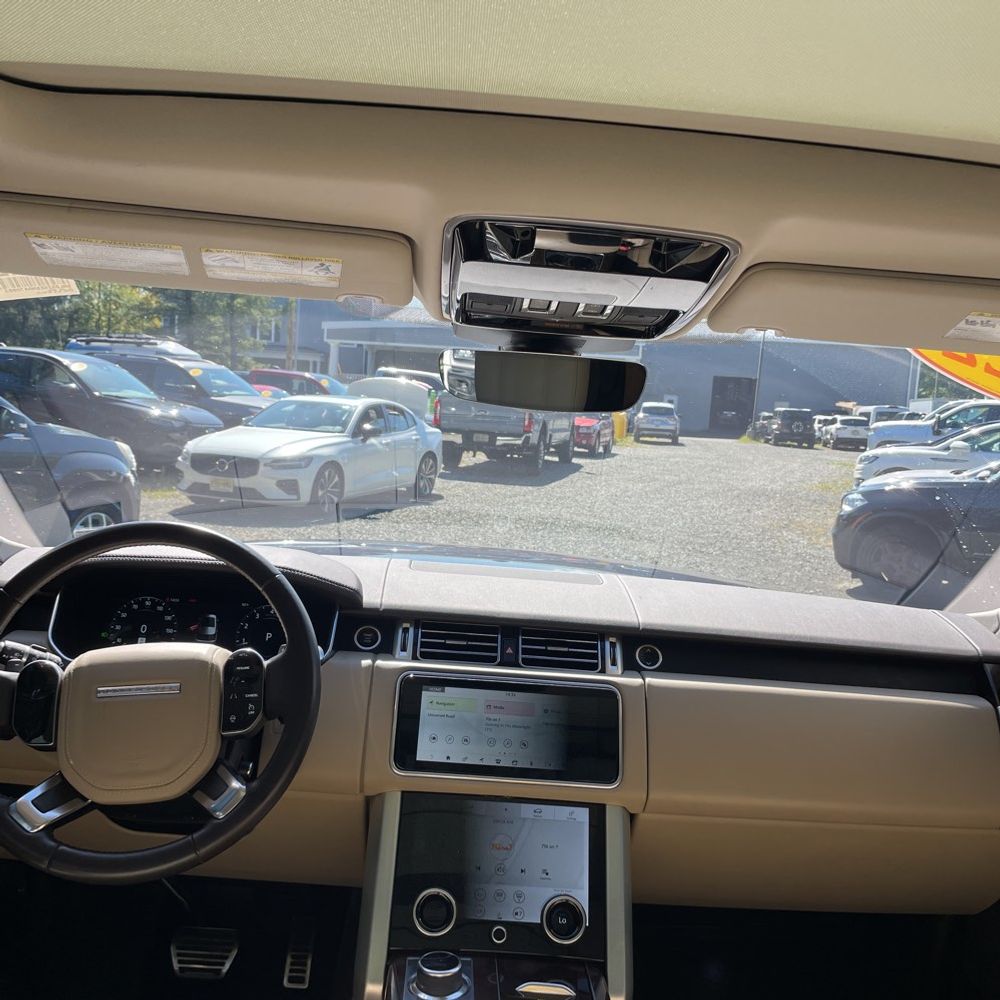 2022 Land Rover Range Rover Westminster P525