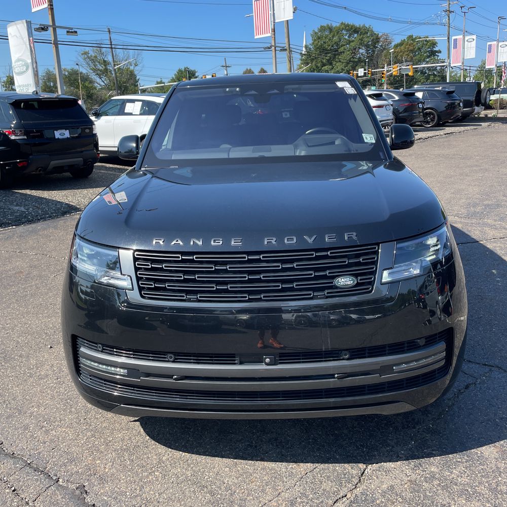 2023 Land Rover Range Rover SE