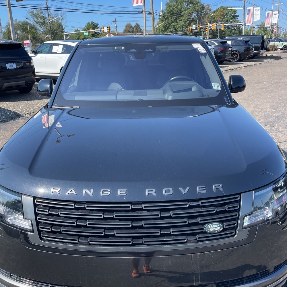 2023 Land Rover Range Rover SE