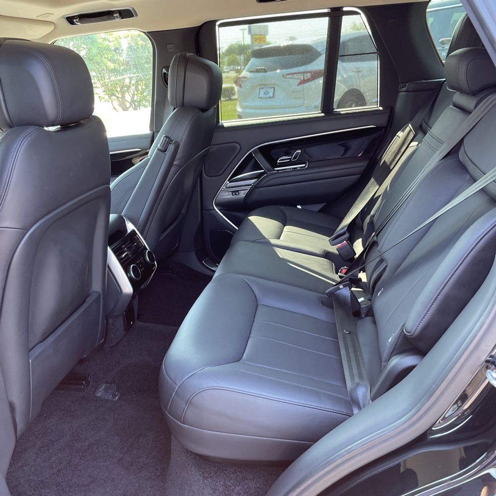 2023 Land Rover Range Rover SE