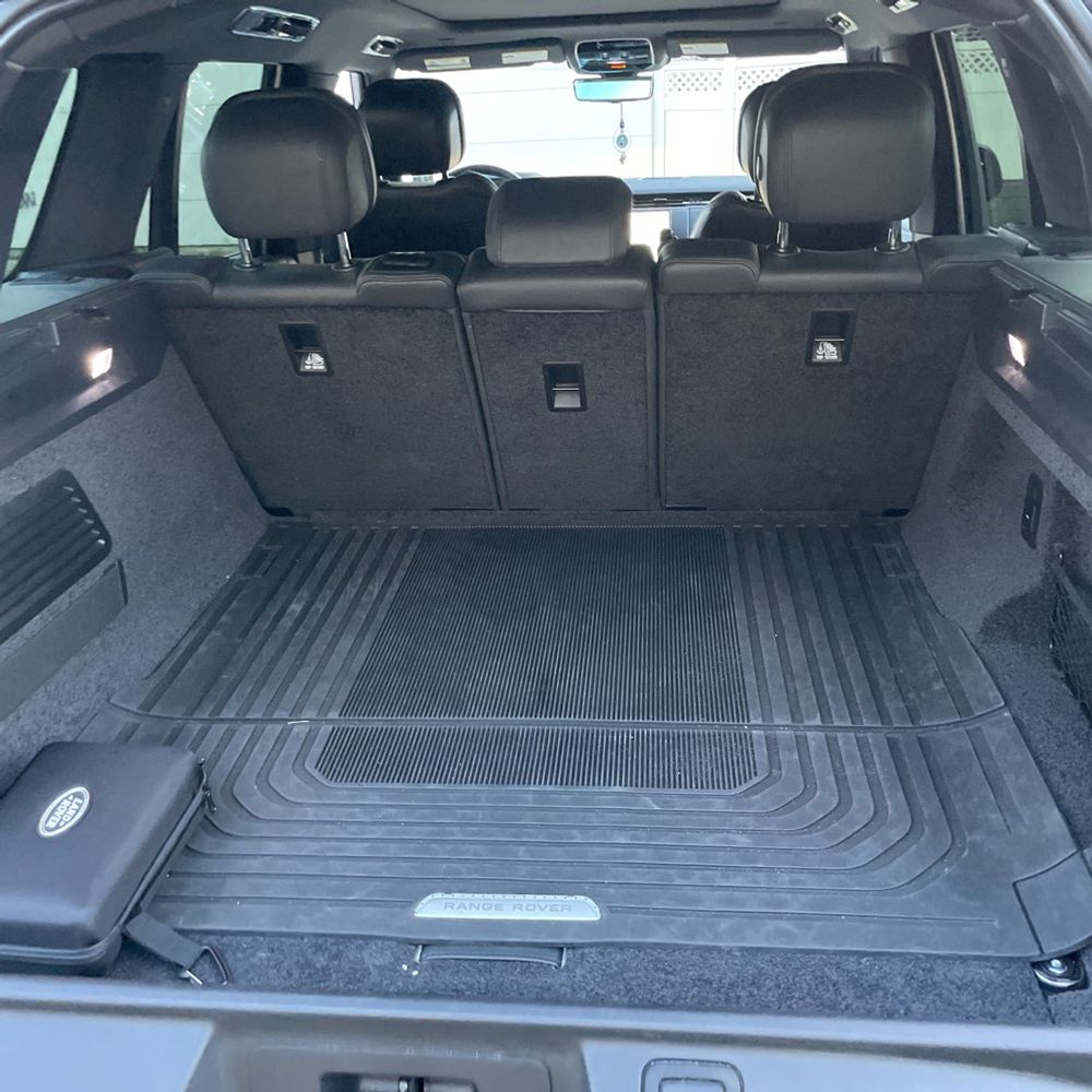 2023 Land Rover Range Rover SE