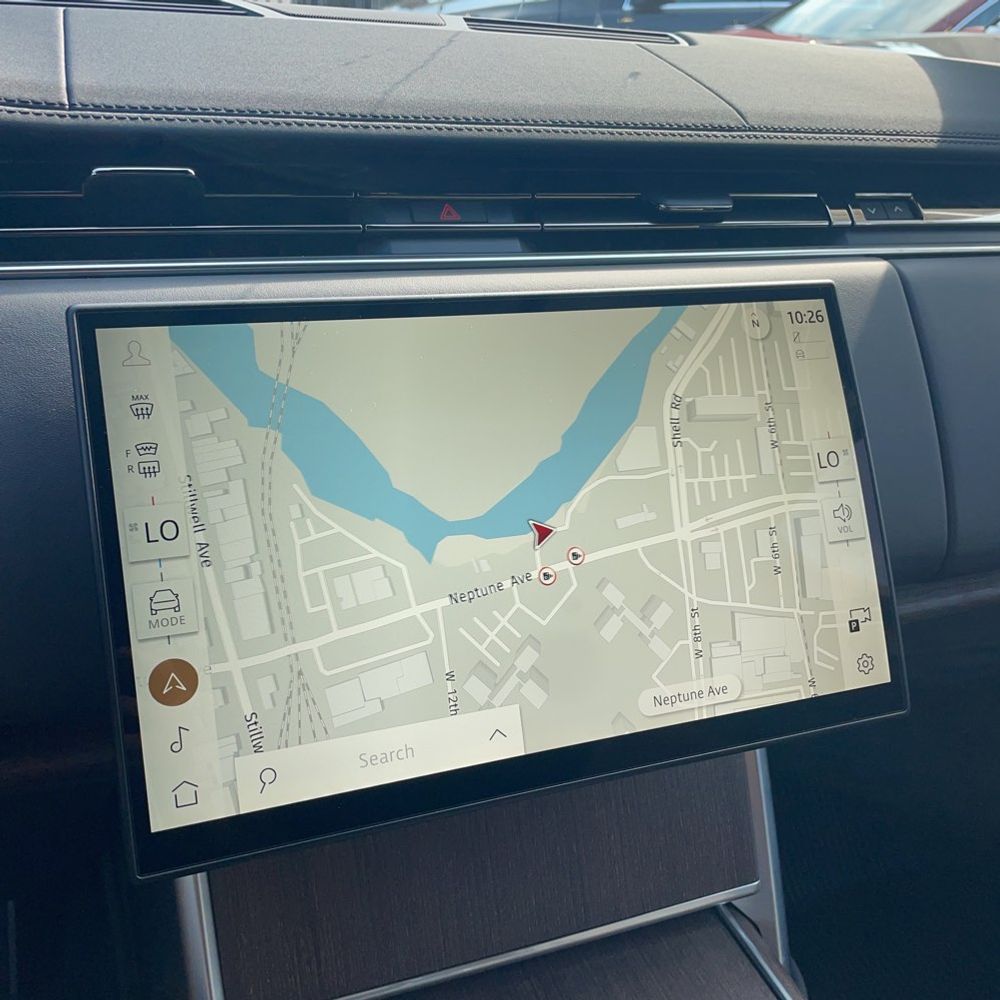 2025 Land Rover Range Rover SE P530
