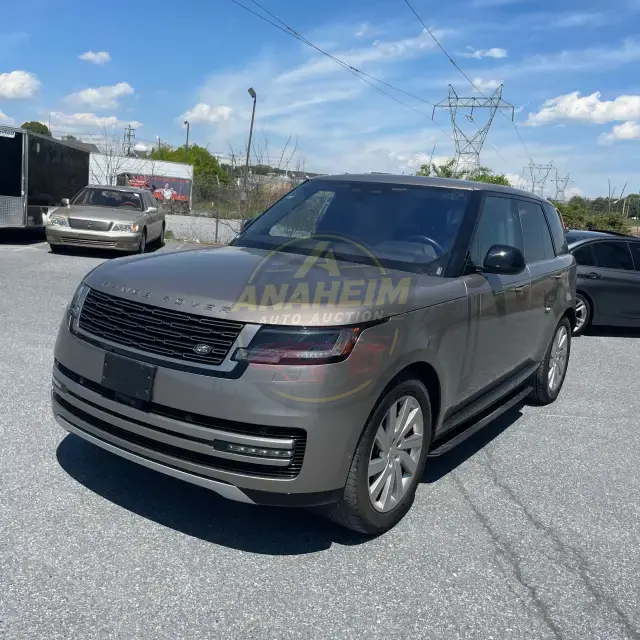 2023 Land Rover Range Rover P440e SE
