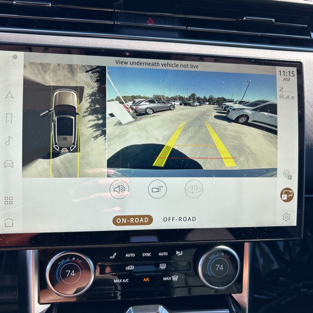 2022 Land Rover New Range Rover SE