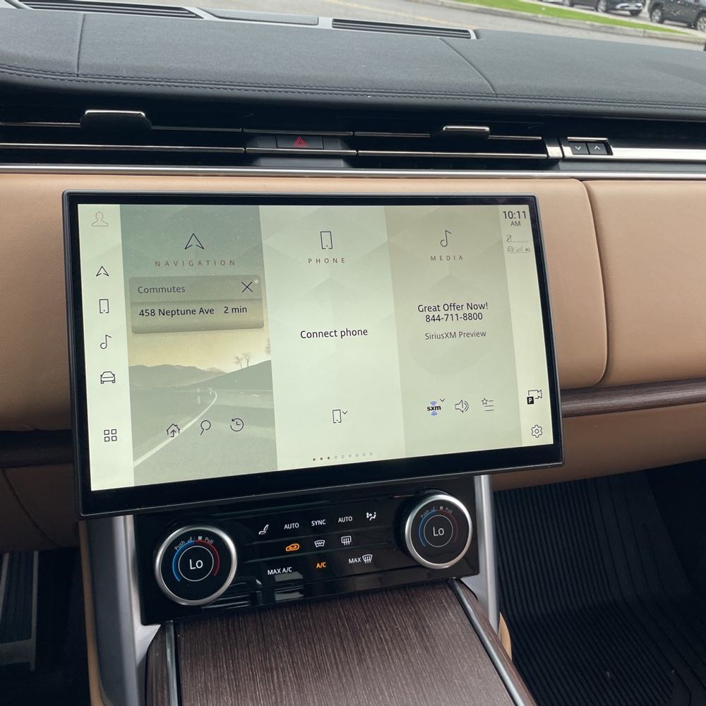 2023 Land Rover Range Rover SE