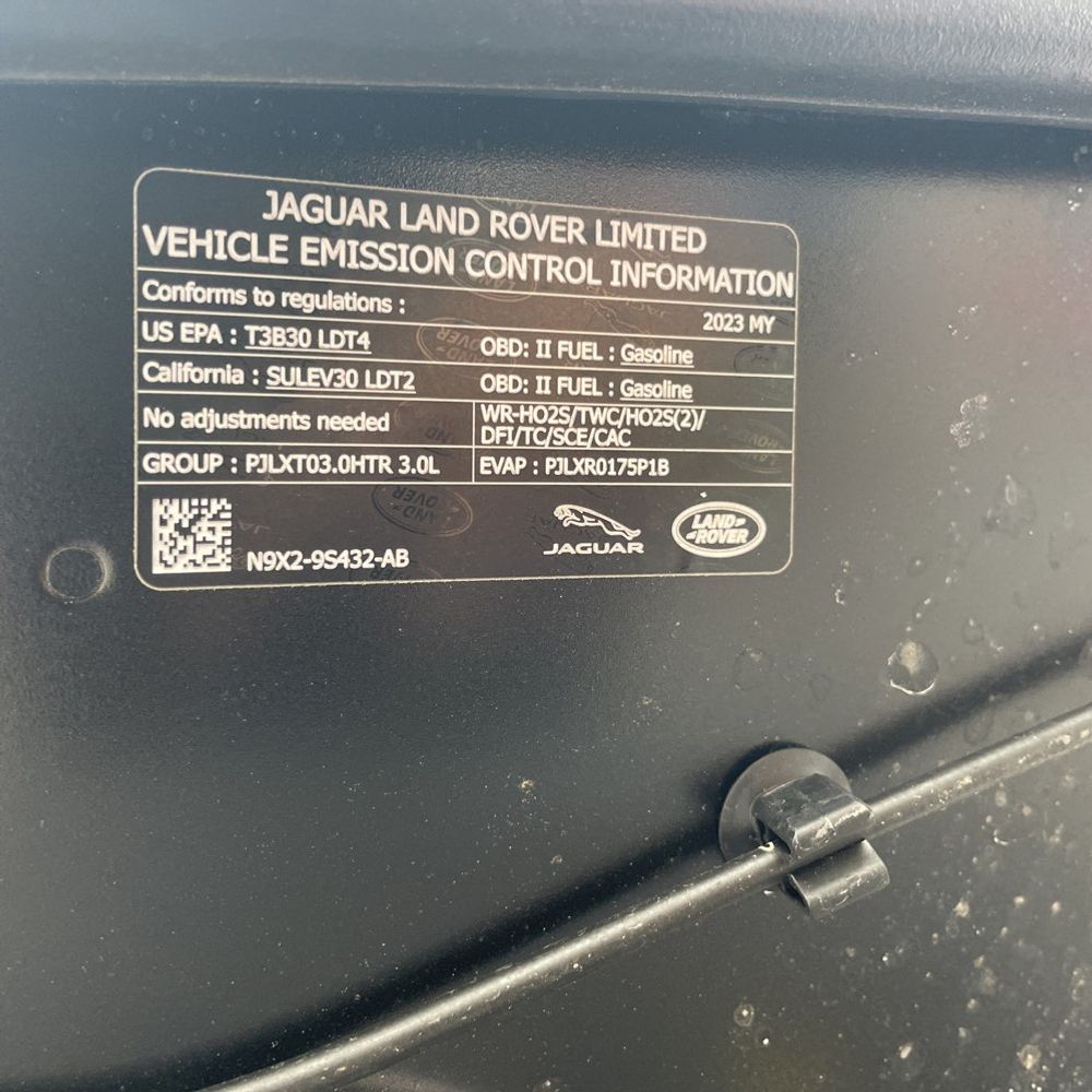 2023 Land Rover Range Rover SE