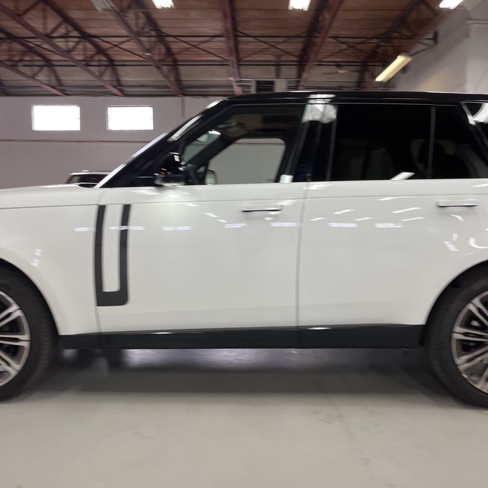 2025 Land Rover Range Rover P400 SE