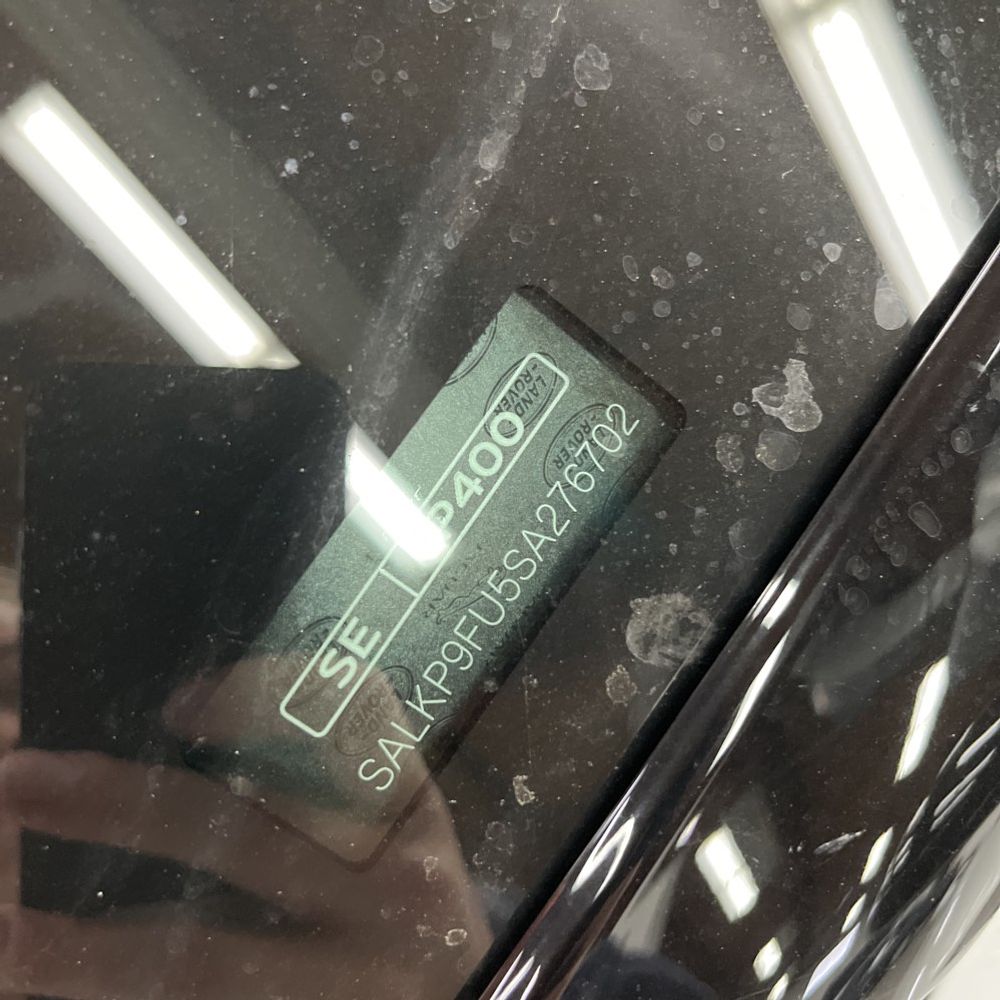 2025 Land Rover Range Rover P400 SE