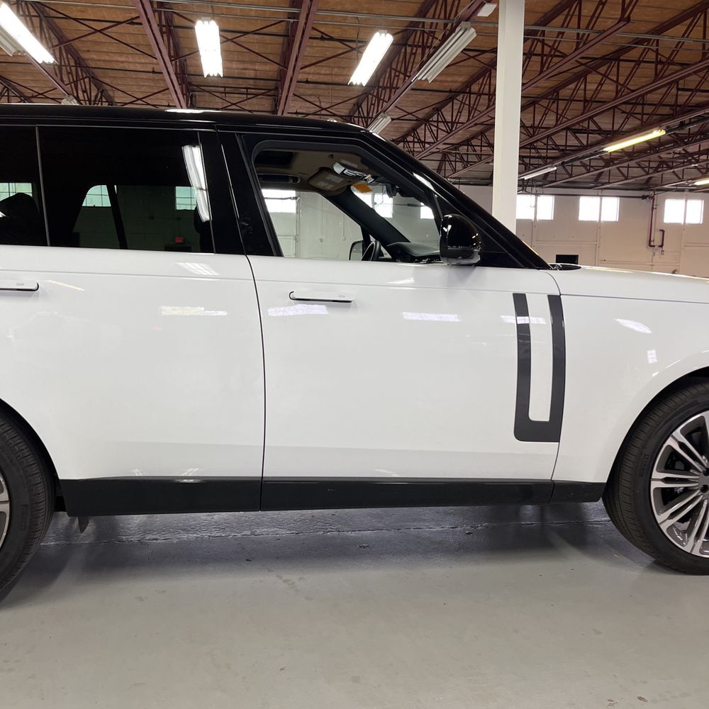 2025 Land Rover Range Rover P400 SE