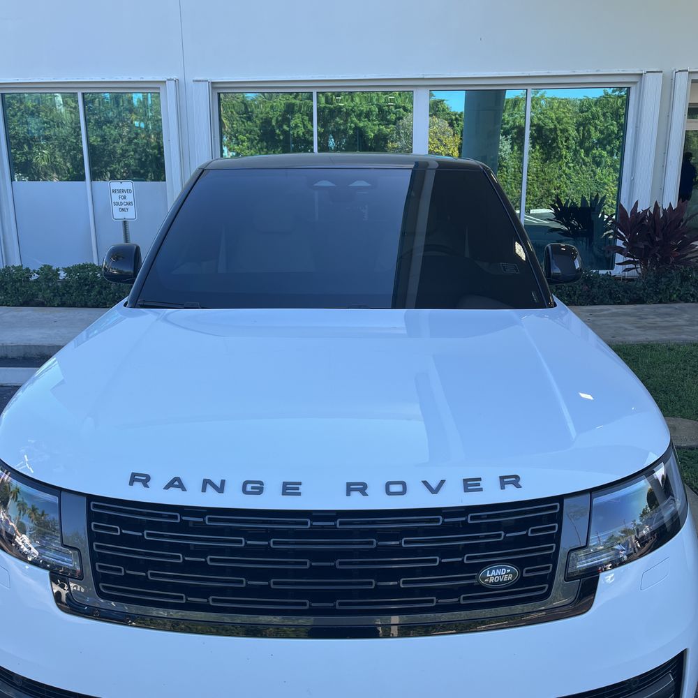 2024 Land Rover Range Rover P400 SE