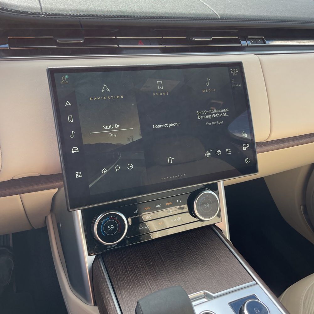 2023 Land Rover Range Rover SE