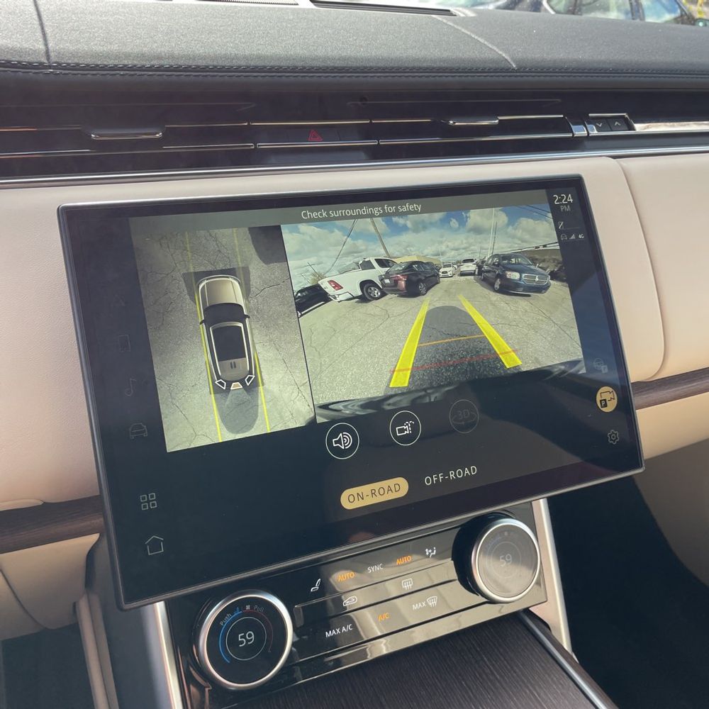 2023 Land Rover Range Rover SE