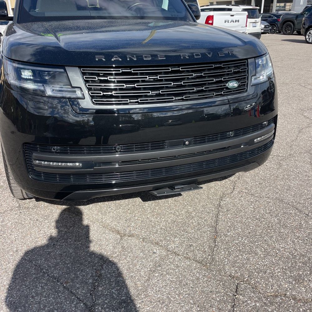 2023 Land Rover Range Rover SE