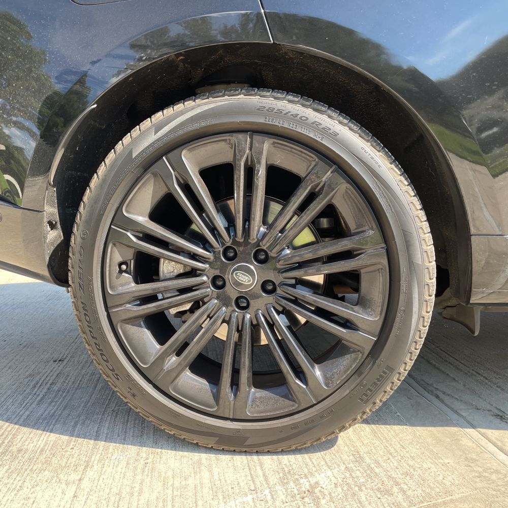 2023 Land Rover Range Rover SE