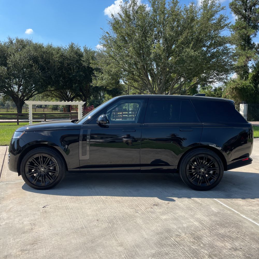 2023 Land Rover Range Rover SE