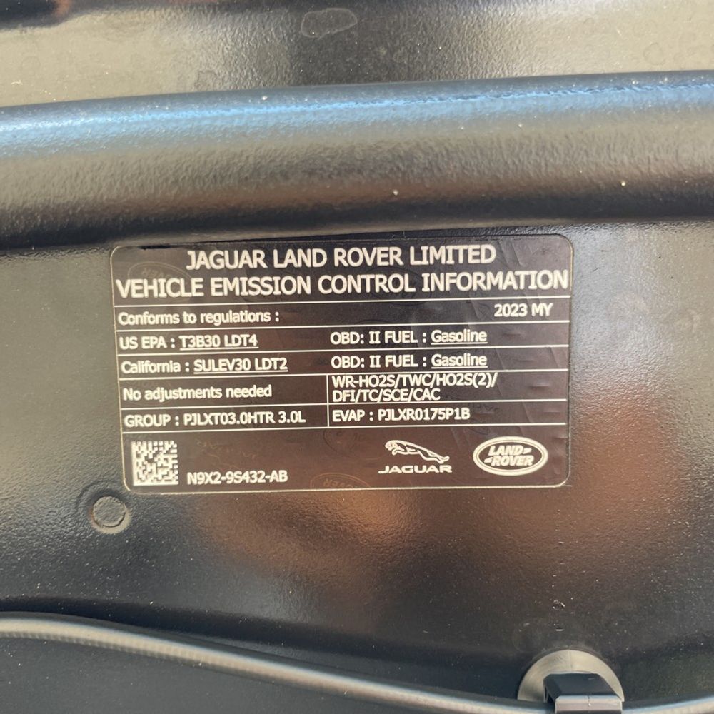 2023 Land Rover Range Rover SE