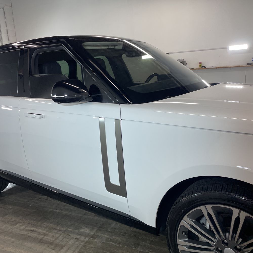 2023 Land Rover Range Rover SE