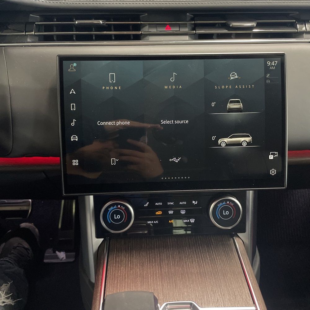2023 Land Rover Range Rover SE