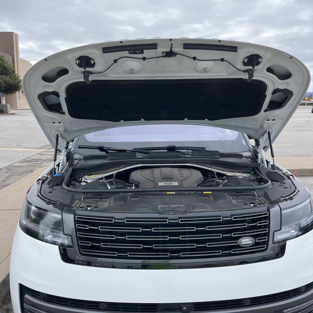 2023 Land Rover Range Rover SE