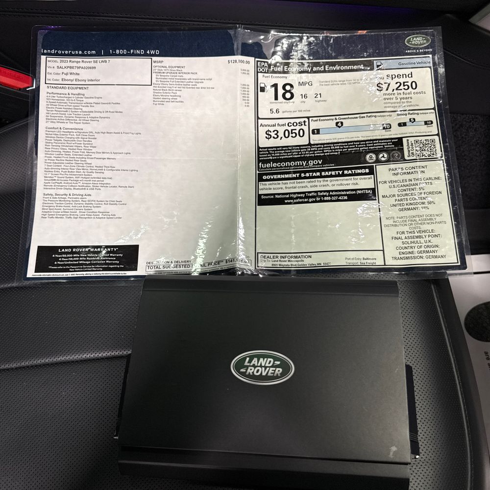 2023 Land Rover Range Rover P530 SE LWB