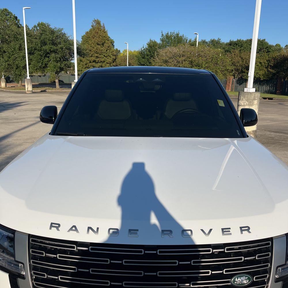 2024 Land Rover Range Rover SE P400