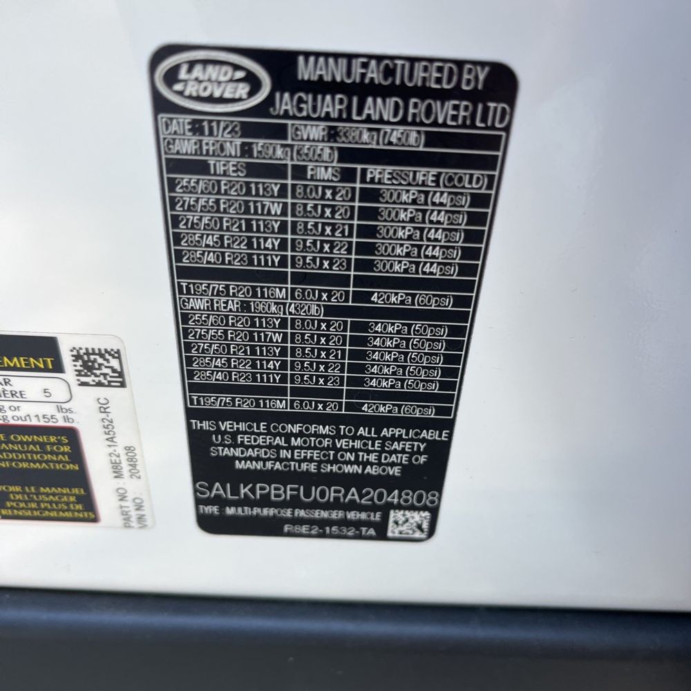 2024 Land Rover Range Rover SE P400