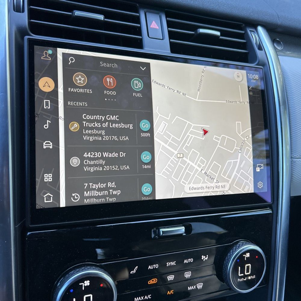 2023 Land Rover Discovery P360 Metropolitan Ed