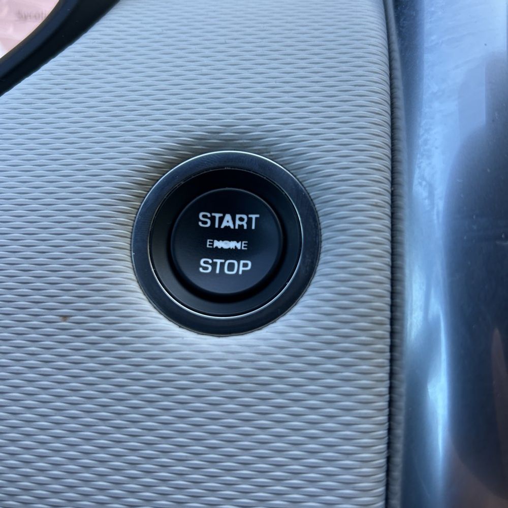 2023 Land Rover Discovery P360 Metropolitan Ed