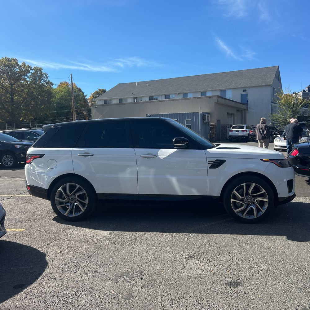 2022 Land Rover Range Rover Sport HSE Silver Edition
