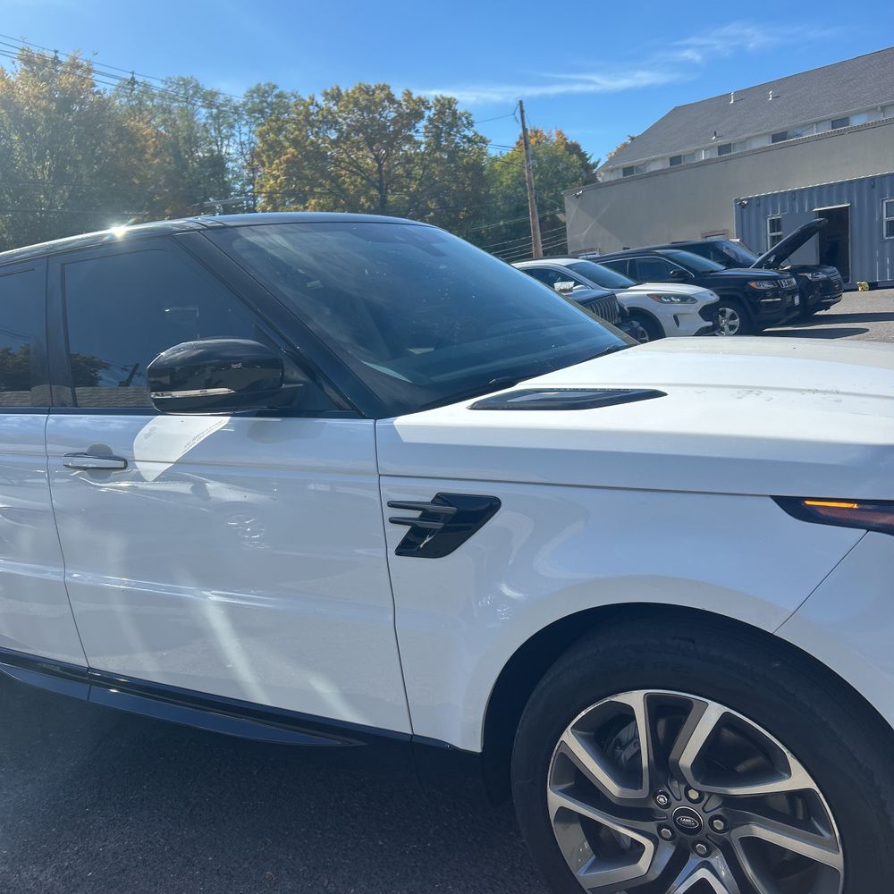 2022 Land Rover Range Rover Sport HSE Silver Edition