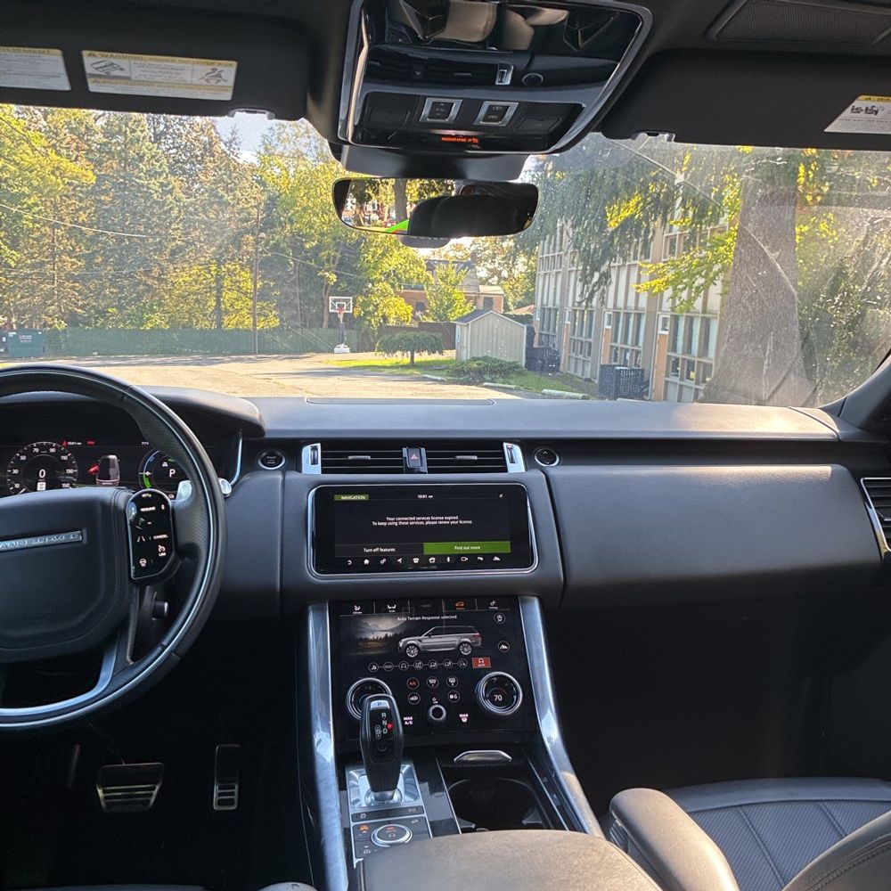 2022 Land Rover Range Rover Sport HSE Silver Edition 4D SUV