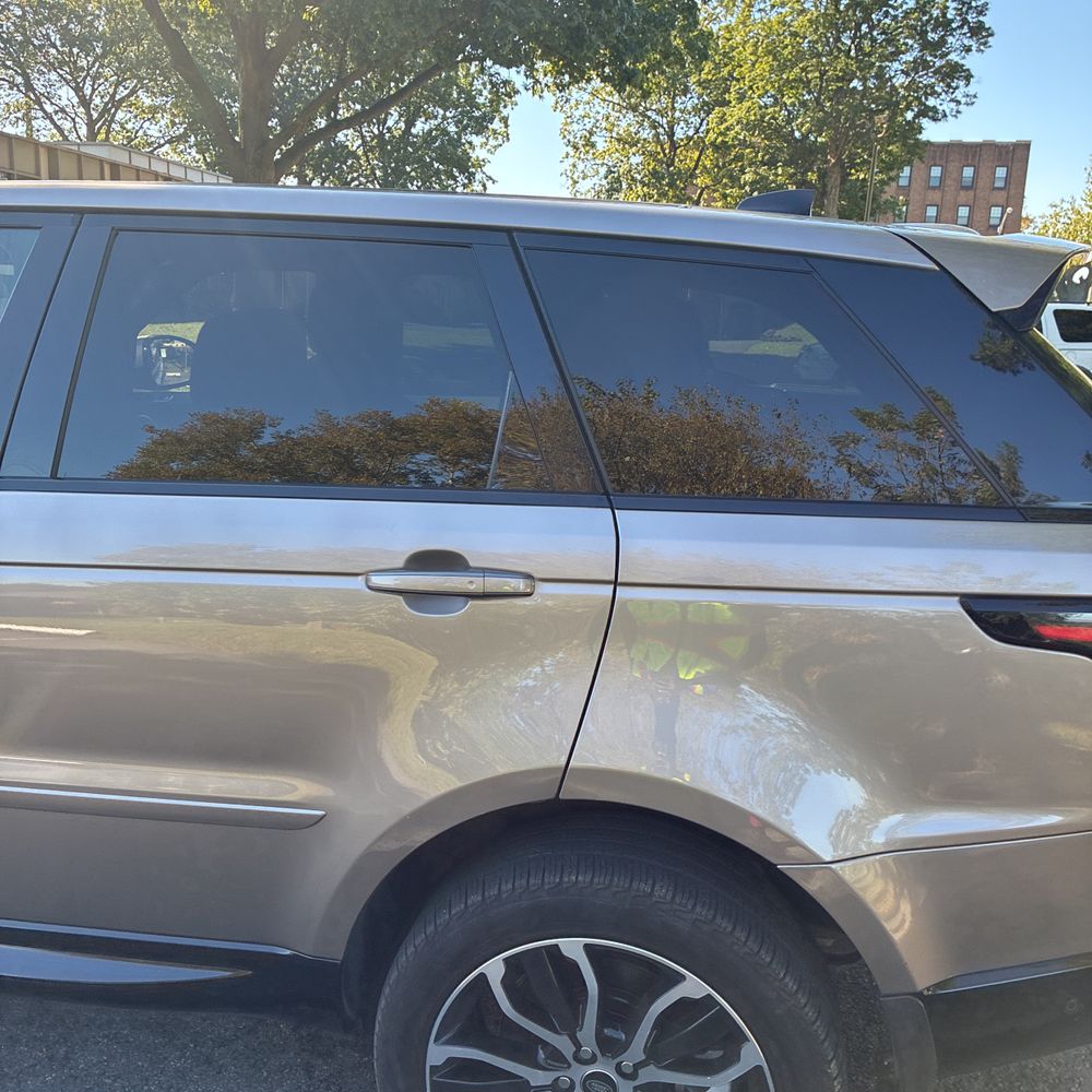 2022 Land Rover Range Rover Sport HSE Silver Edition 4D SUV