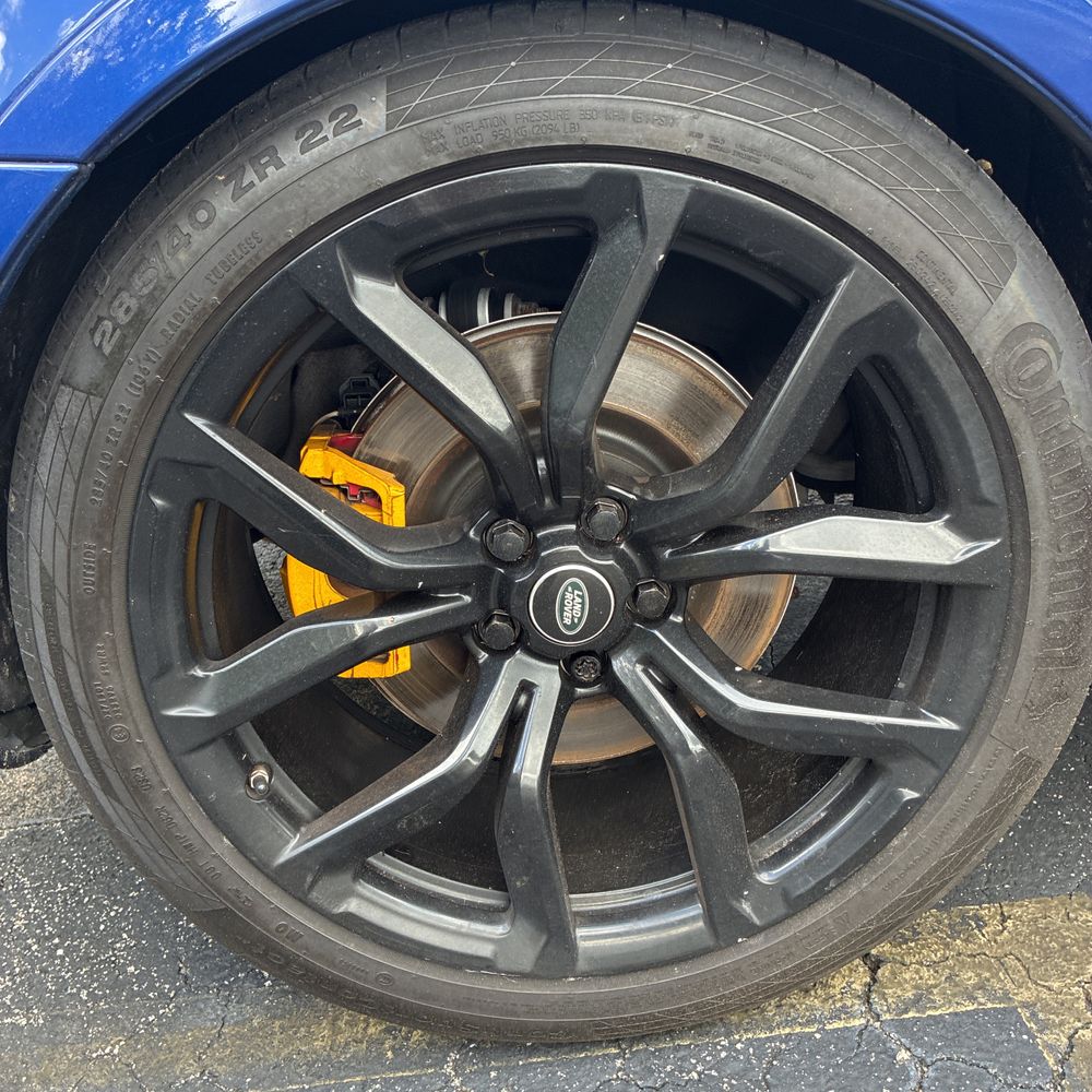 2020 Land Rover Range Rover Sport SVR