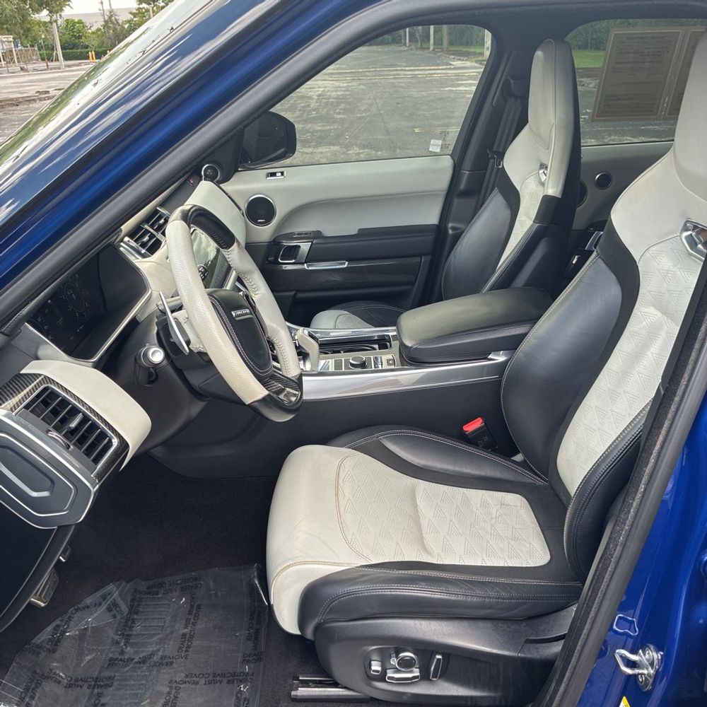 2020 Land Rover Range Rover Sport SVR