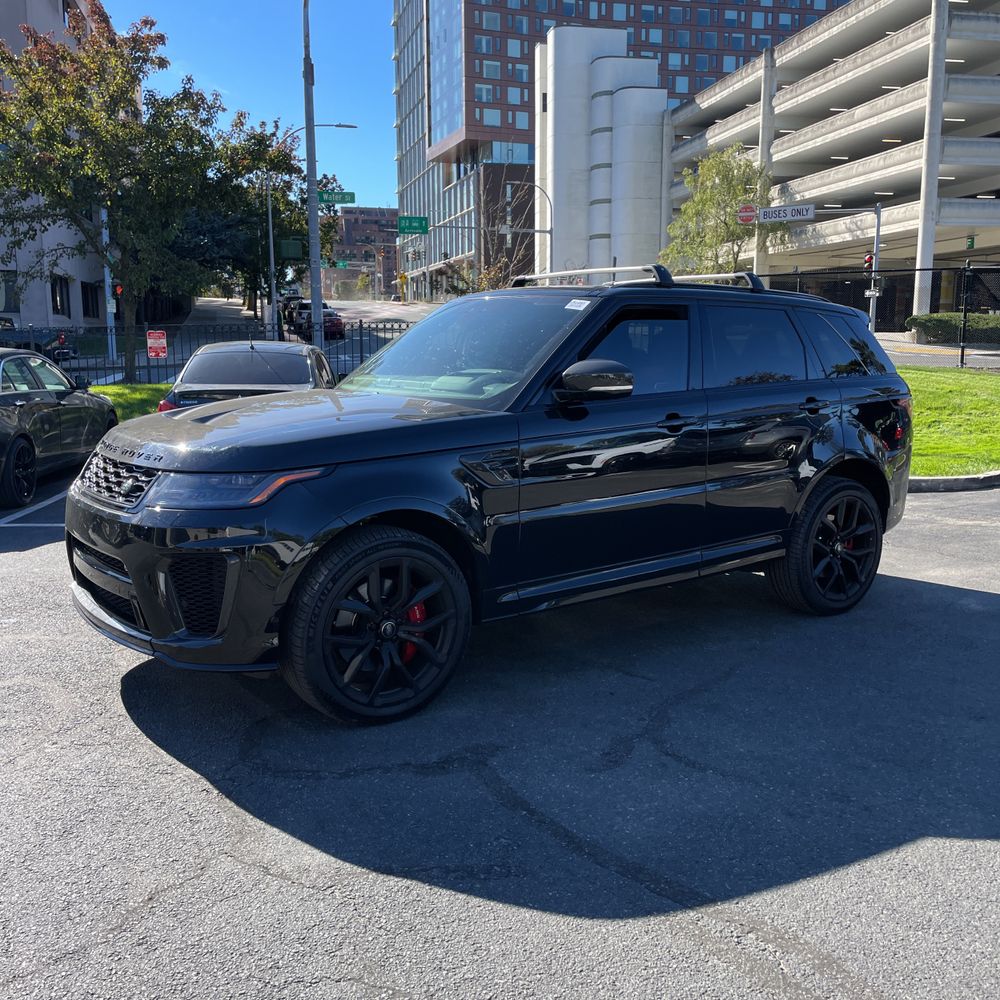 2020 Land Rover Range Rover Sport SVR