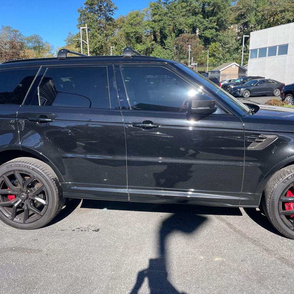 2020 Land Rover Range Rover Sport SVR