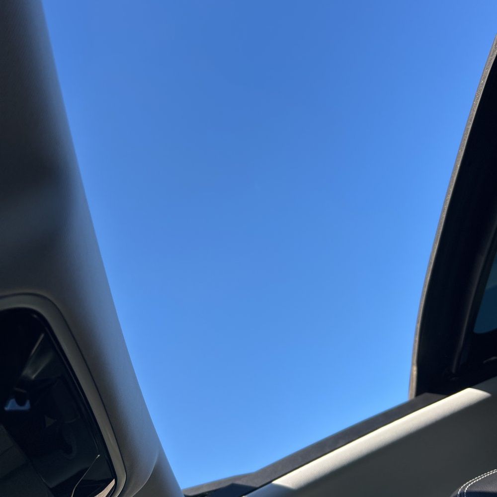 2023 Land Rover Range Rover Velar S