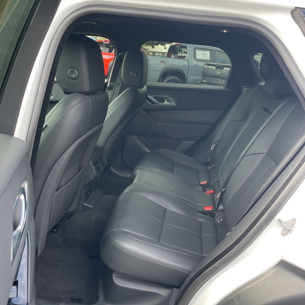 2025 Land Rover Range Rover Velar Dynamic SE P250