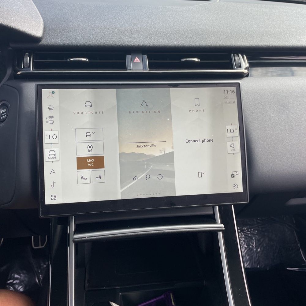 2025 Land Rover Range Rover Velar Dynamic SE P250