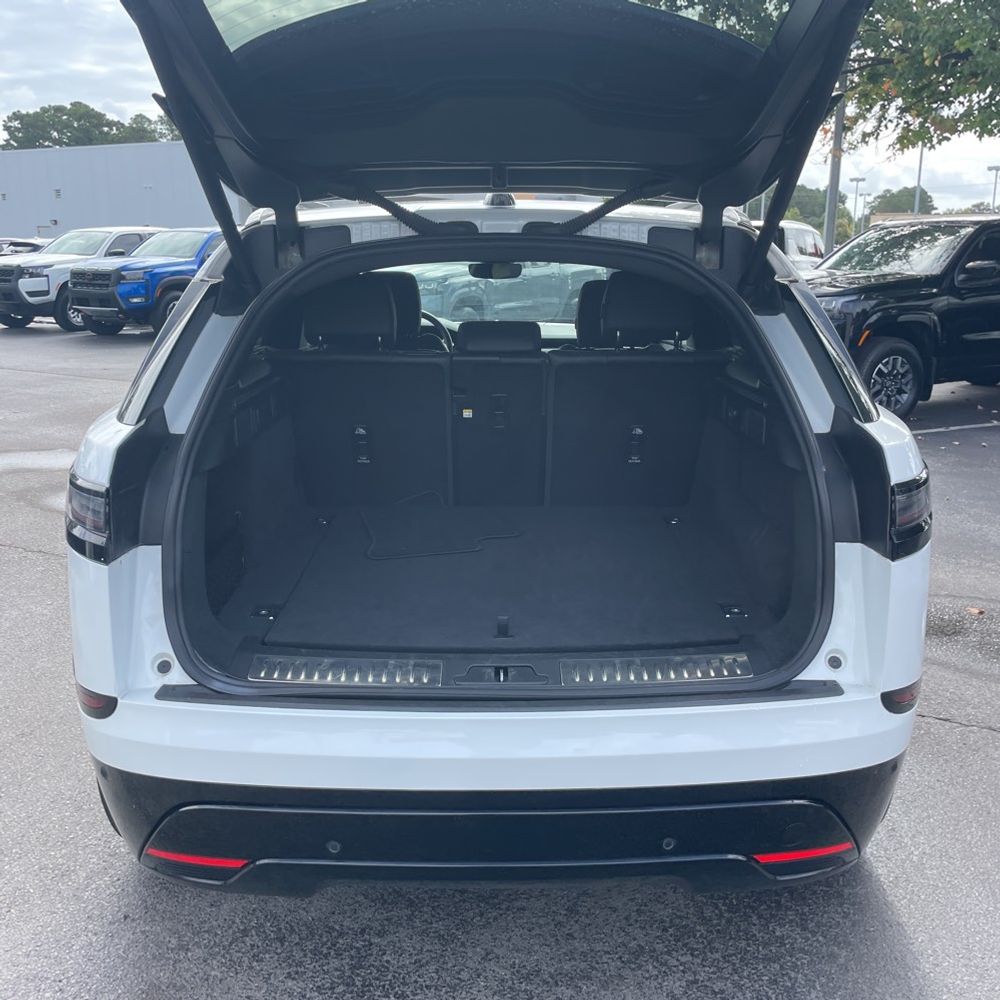 2025 Land Rover Range Rover Velar Dynamic SE P250