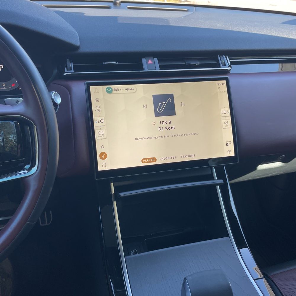 2024 Land Rover Range Rover Velar Dynamic HSE P400