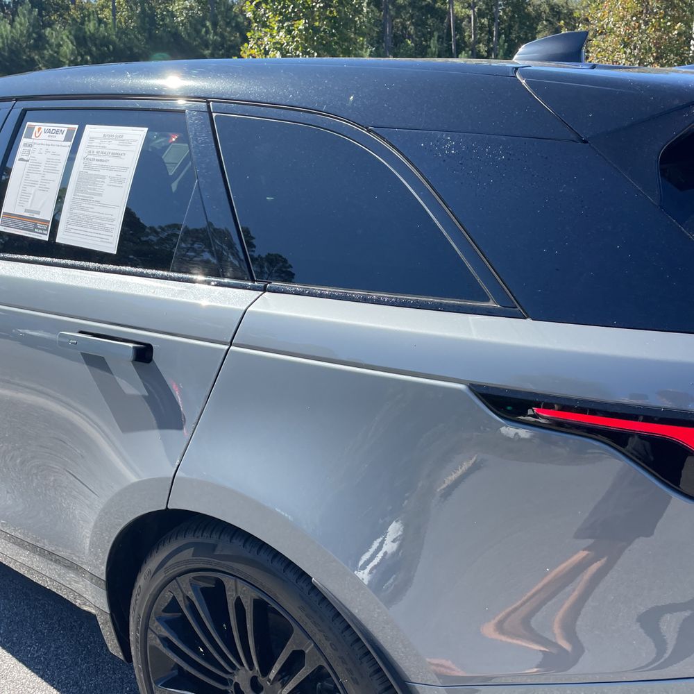 2024 Land Rover Range Rover Velar Dynamic HSE P400