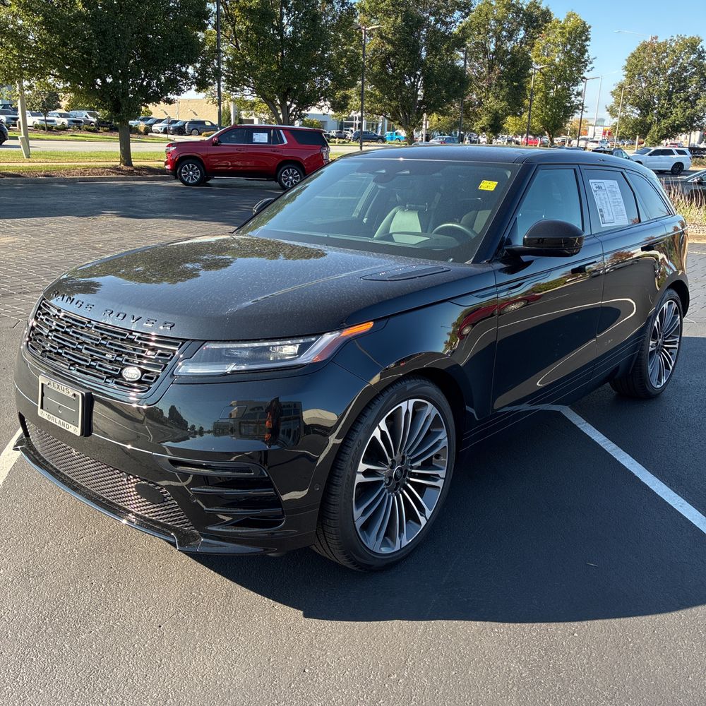 2025 Land Rover Range Rover Velar Dynamic HSE P400