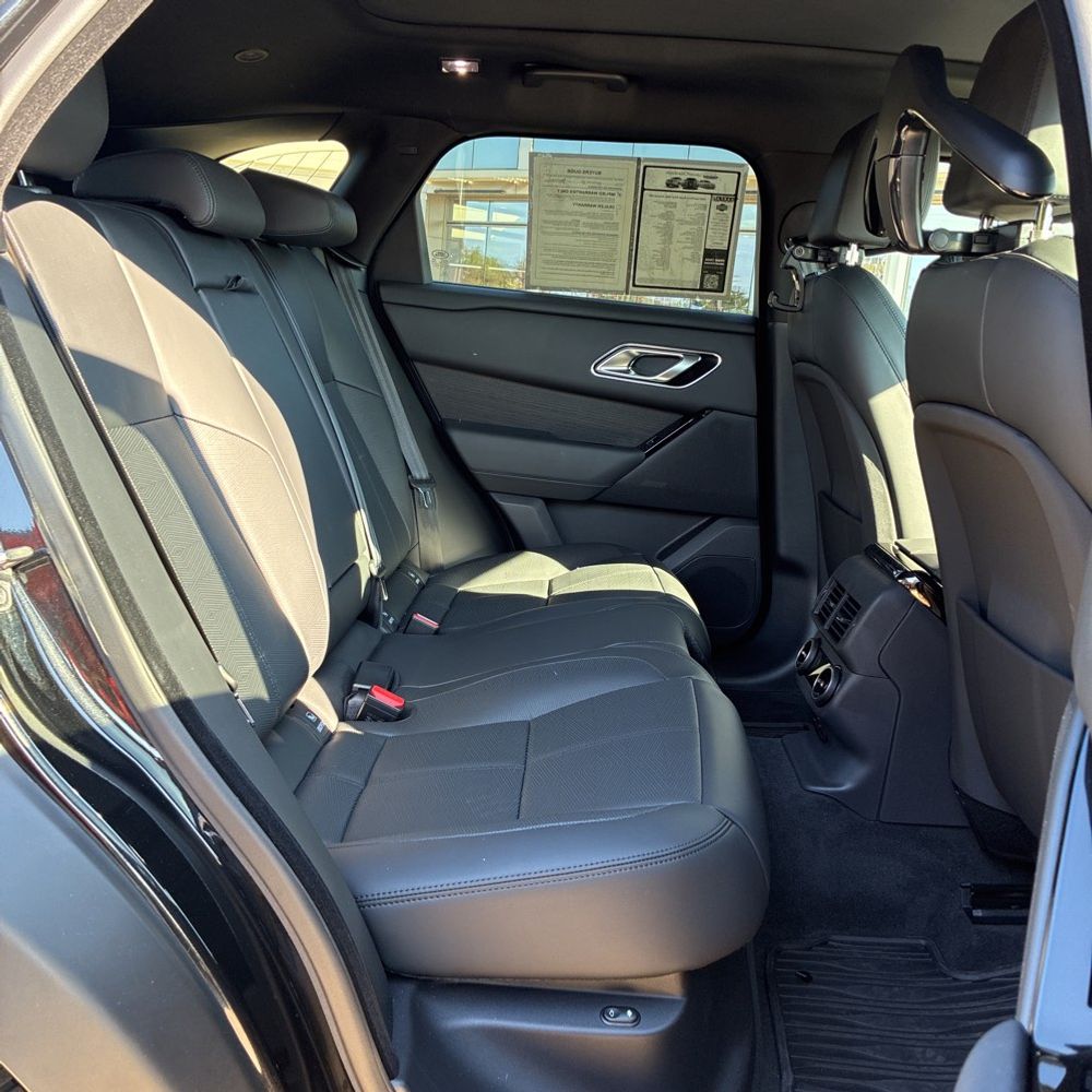 2025 Land Rover Range Rover Velar Dynamic HSE P400