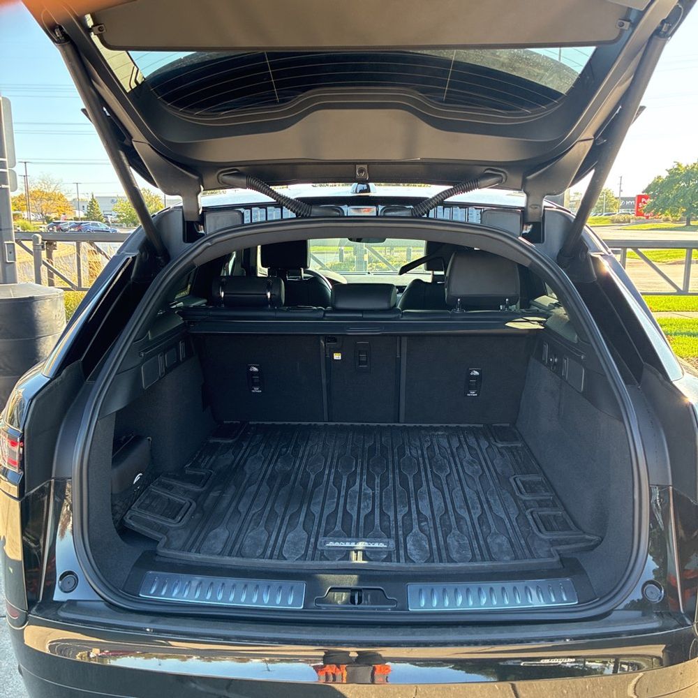 2025 Land Rover Range Rover Velar Dynamic HSE P400