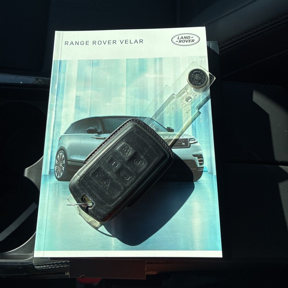 2025 Land Rover Range Rover Velar Dynamic HSE P400