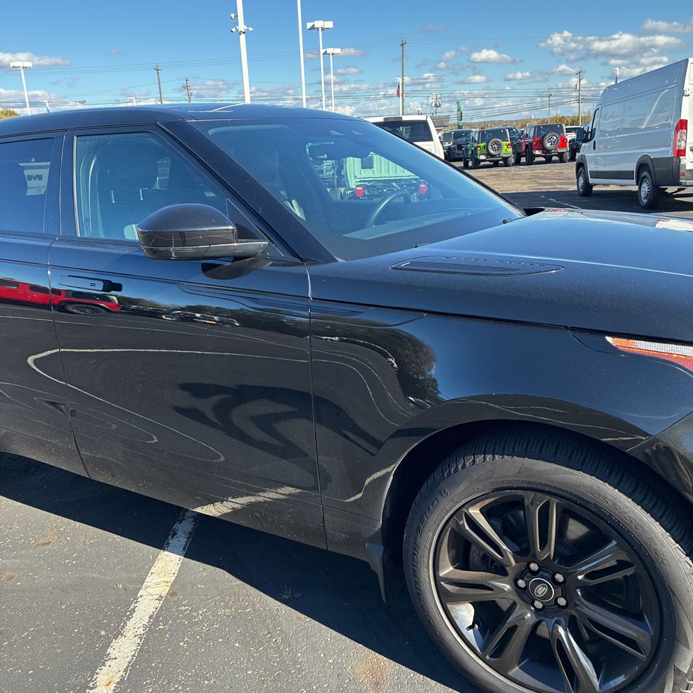 2023 Land Rover Range Rover Velar R-Dynamic S