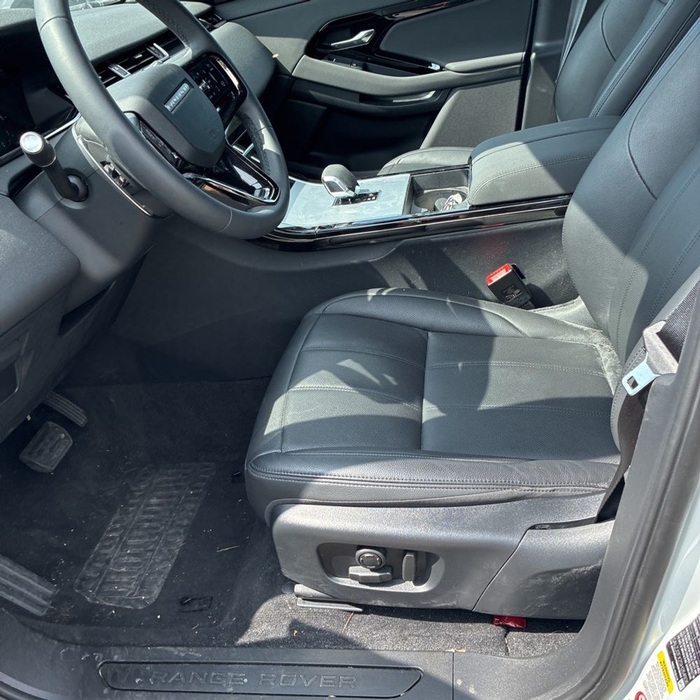 2025 Land Rover Range Rover Evoque S P250