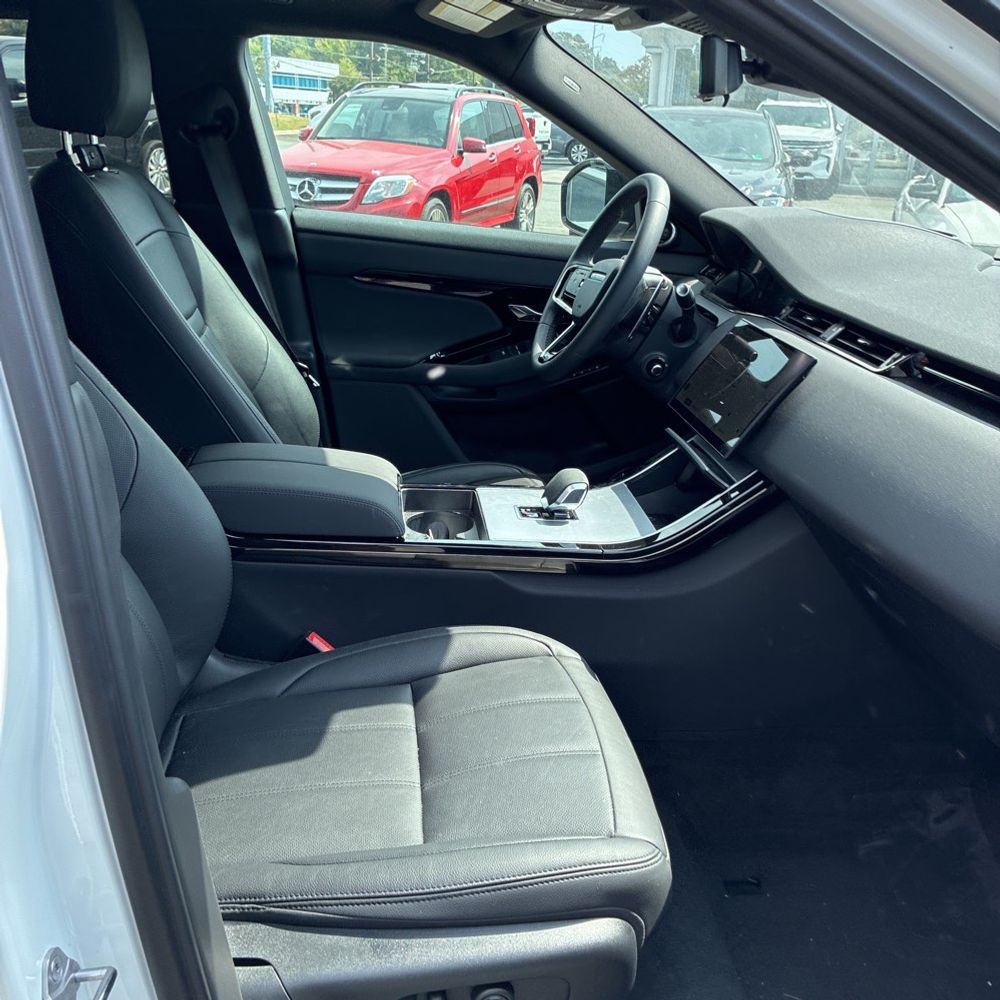 2025 Land Rover Range Rover Evoque S P250