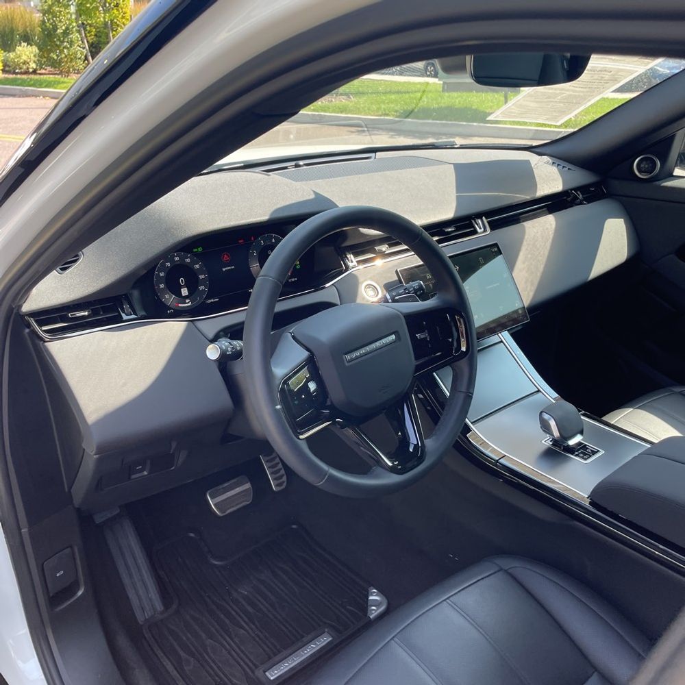 2024 Land Rover Range Rover Evoque Dynamic SE P250